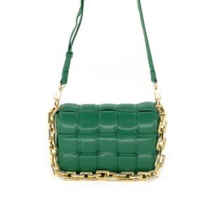 Padded cassette bag